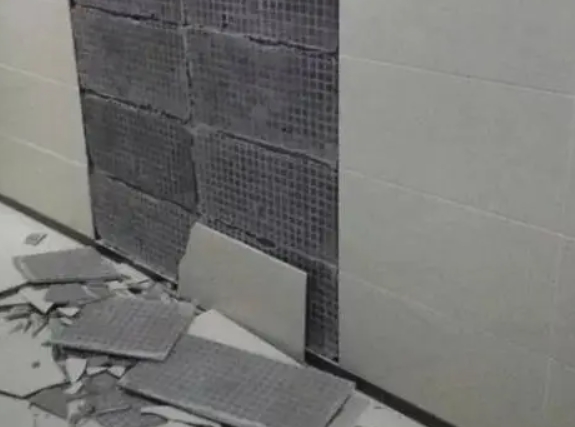 雨湖瓷砖空鼓维修公司分享下雨湖墙砖松动维修的知识